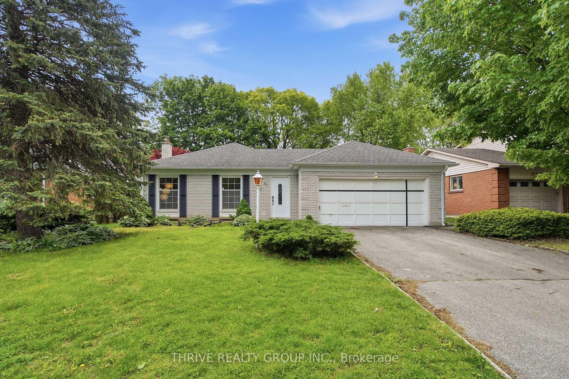 33 Benson Crescent, London North, ON N5X 2B1 — London North, Ontario