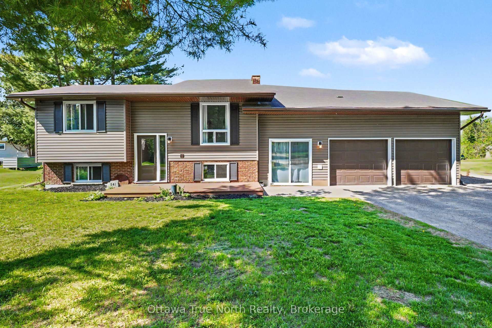 541 Mclachlan Road, McNab/Braeside, ON K0A 3L0 — McNab/Braeside, Ontario