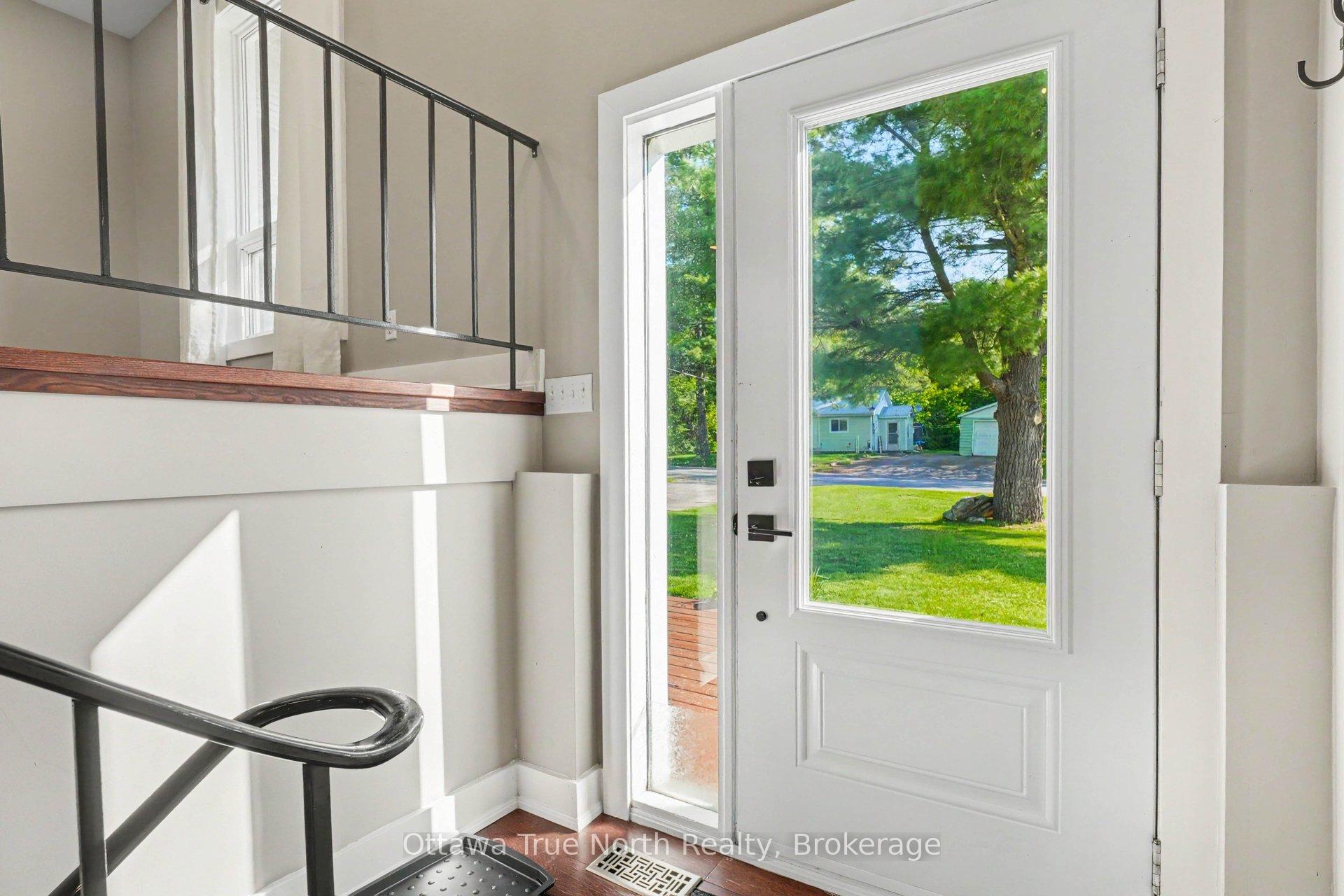 541 Mclachlan Road, McNab/Braeside — photo 4 of 5