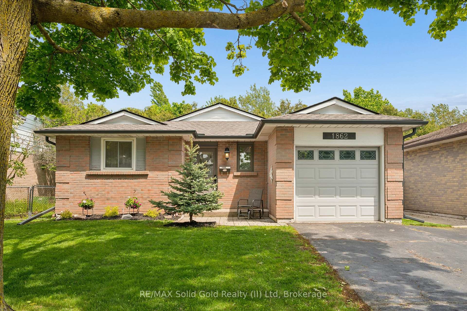 1862 Briarwood Drive, Cambridge, ON N3H 5A7 — Cambridge, Ontario