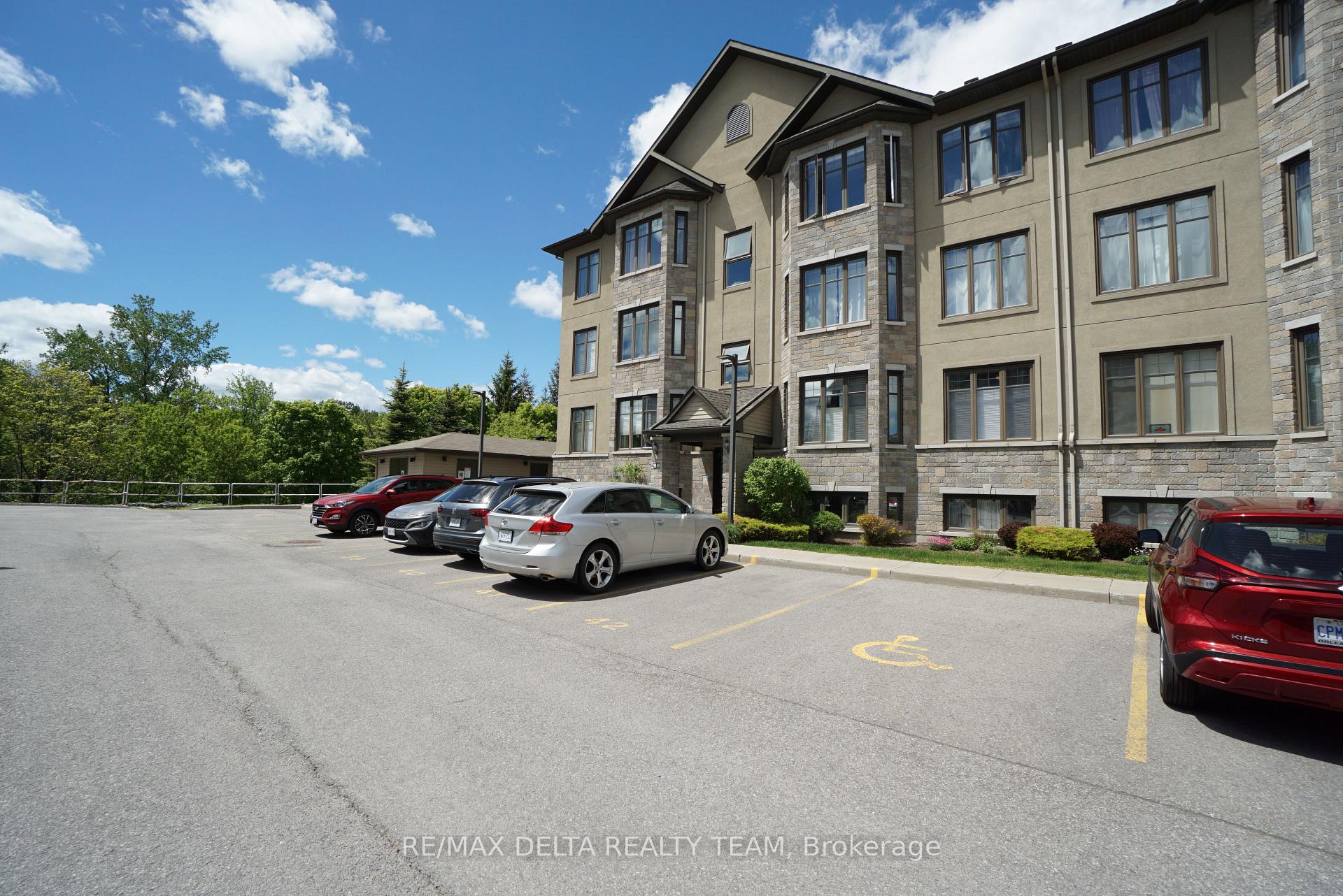 90 Prestige Circle 7, Orleans - Cumberland and Area — photo 4 of 5