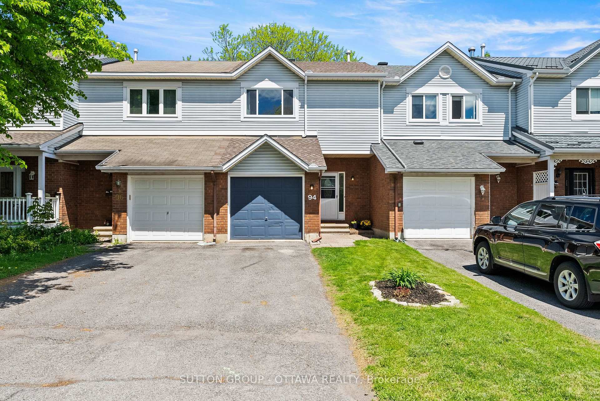 94 Piper Crescent, Kanata, ON K2K 2S9 — Kanata, Ontario