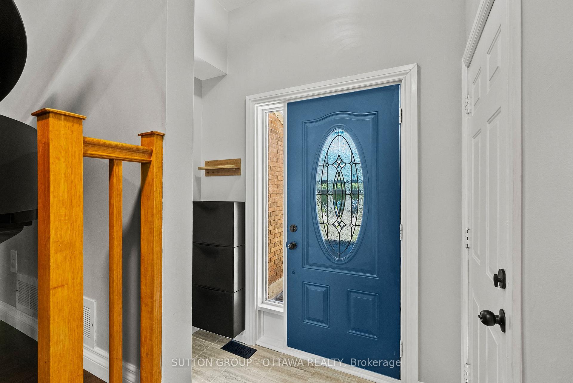 94 Piper Crescent, Kanata — photo 2 of 5