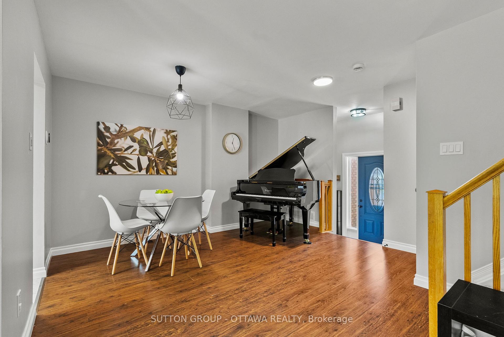 94 Piper Crescent, Kanata — photo 4 of 5
