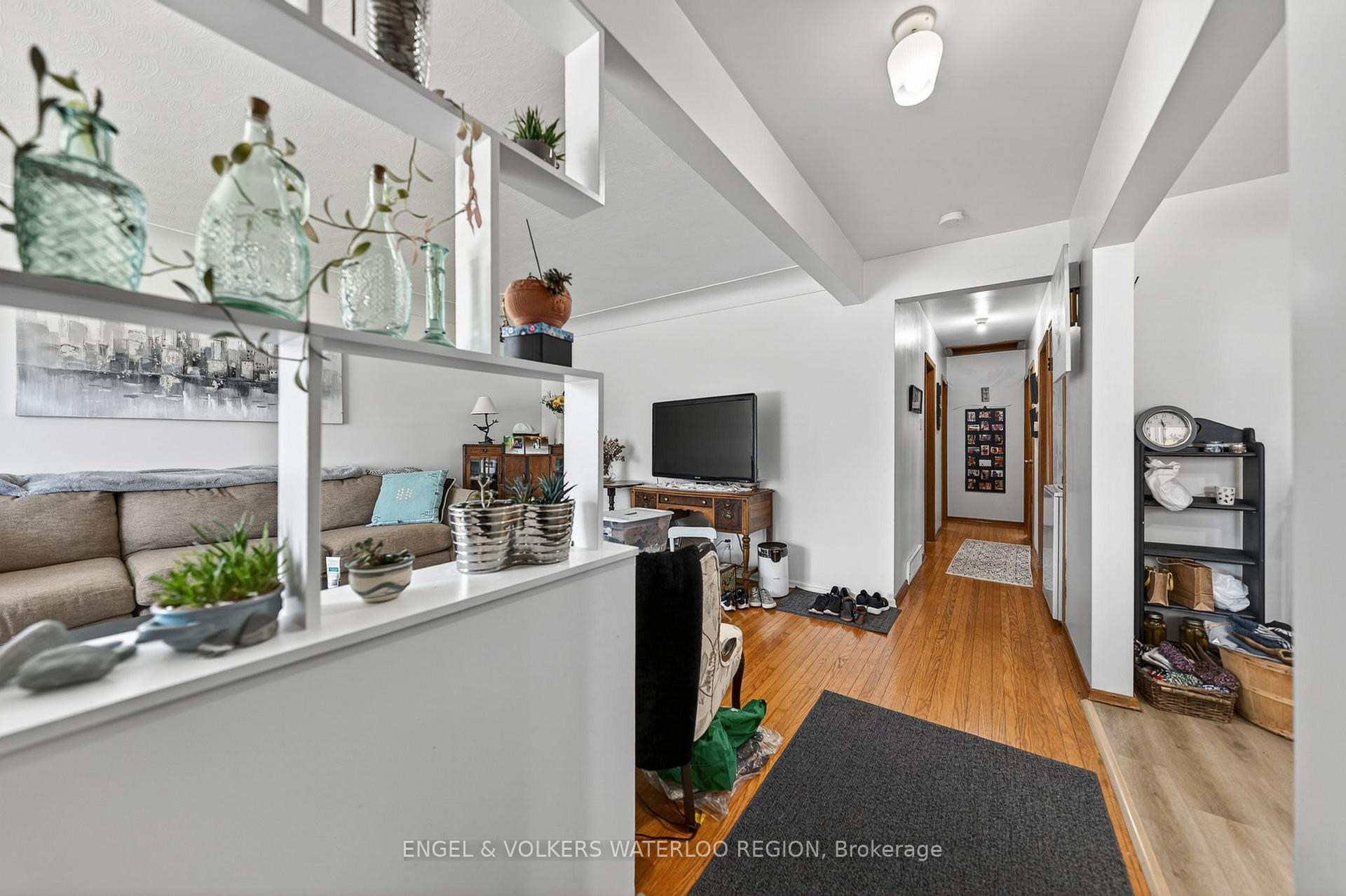 66 Carrol Street, Waterloo — photo 5 of 5