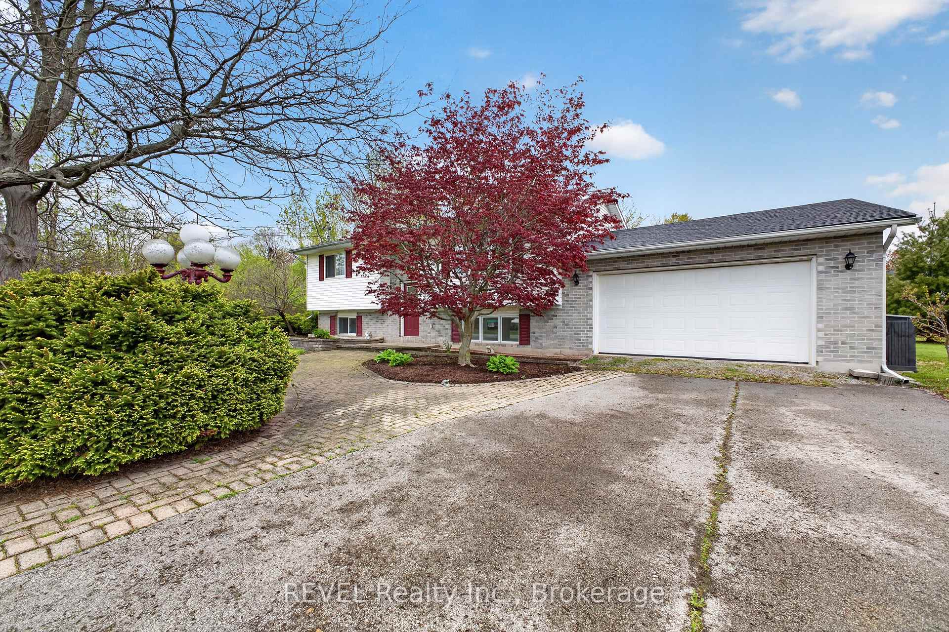 3210 Bethune Avenue, Fort Erie — photo 3 of 5