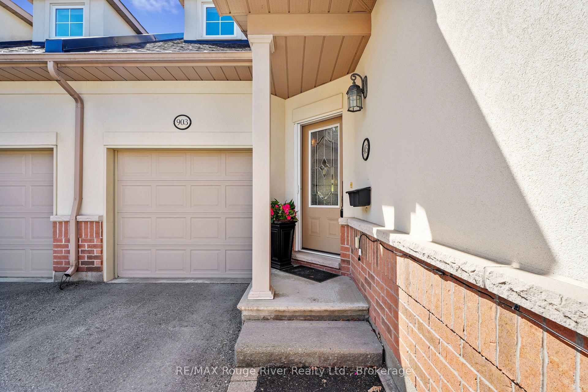 120 University Avenue E 903, Cobourg — photo 3 of 5