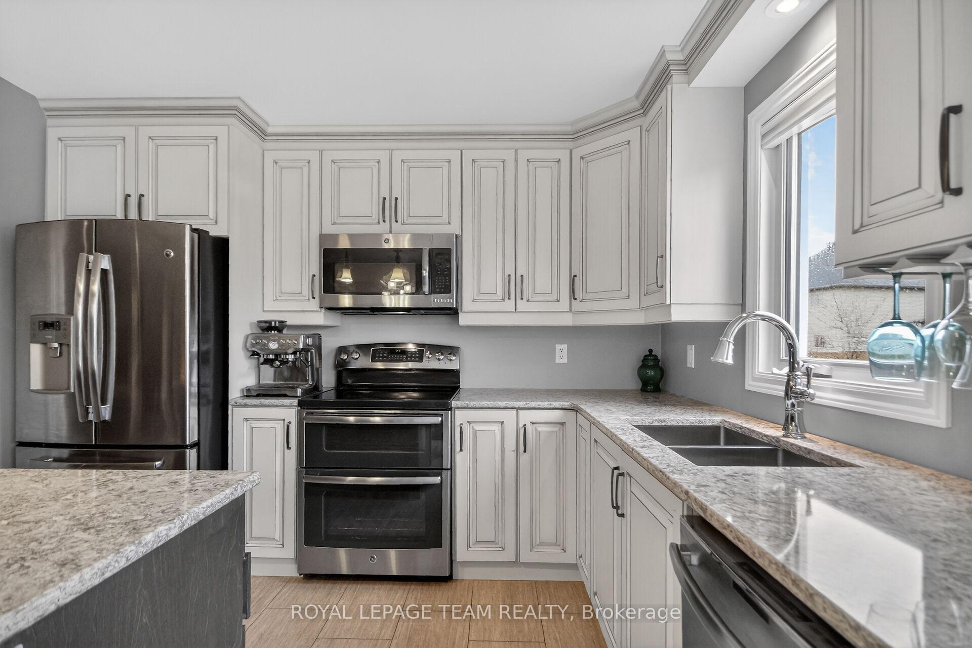238 Belfort Street, Russell — photo 5 of 5