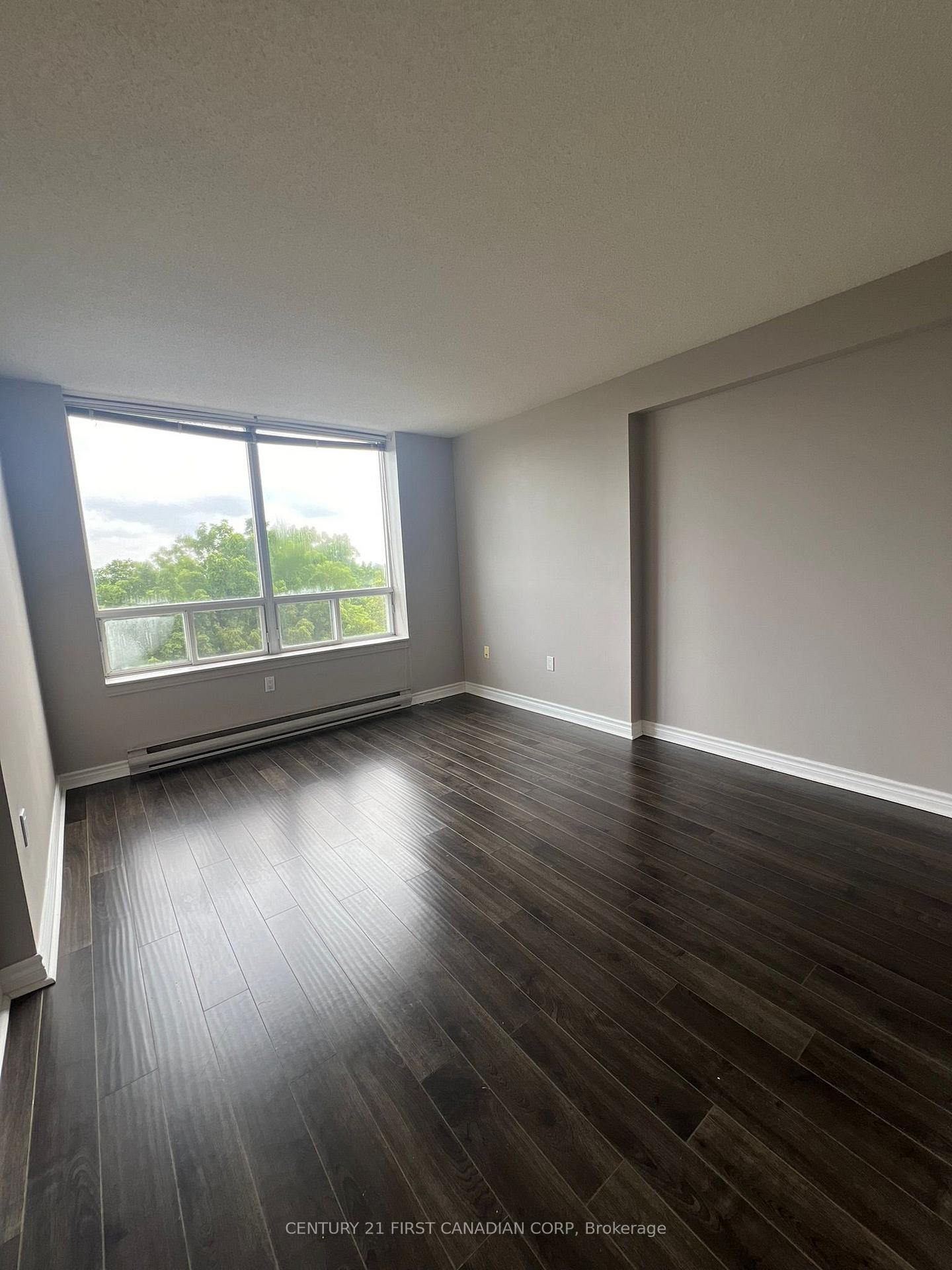 1510 Richmond Street 806, London North — photo 5 of 5