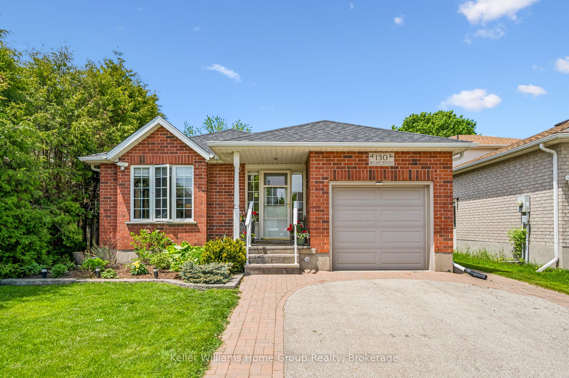 130 Bellamy Crescent, Centre Wellington — photo 2 of 5