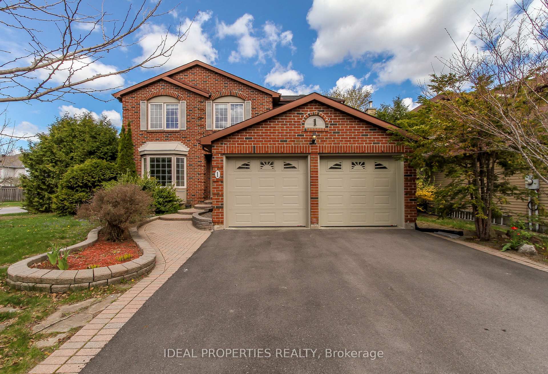 1 Acklam Terrace, Kanata — photo 5 of 5