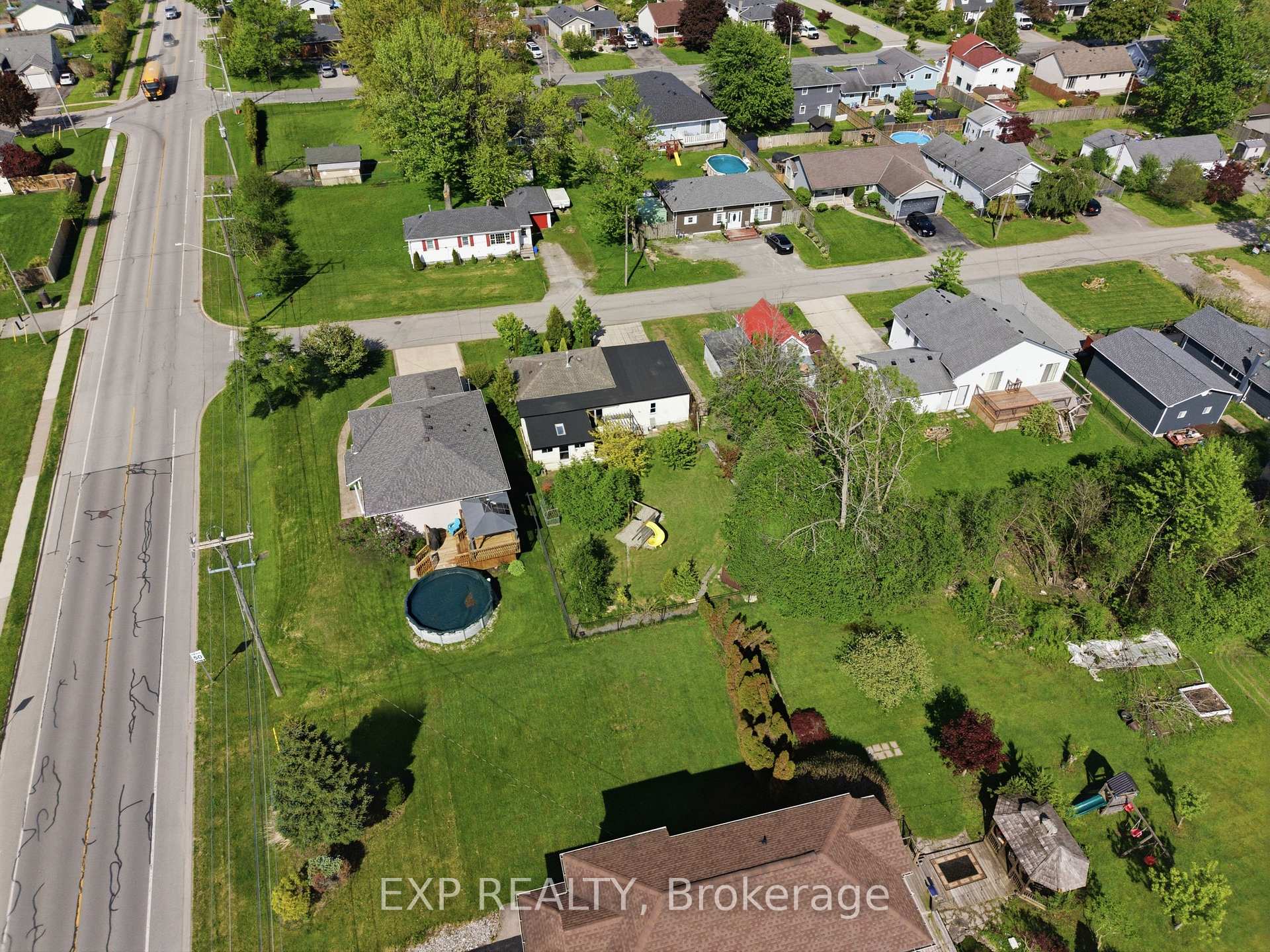 99 Joseph Street, Fort Erie — photo 5 of 5
