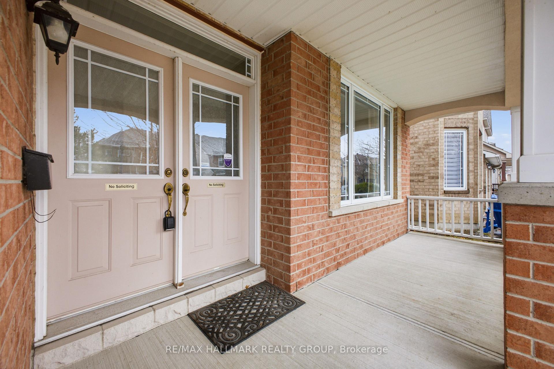 747 Larcastle Circle, Orleans - Cumberland and Area — photo 3 of 5