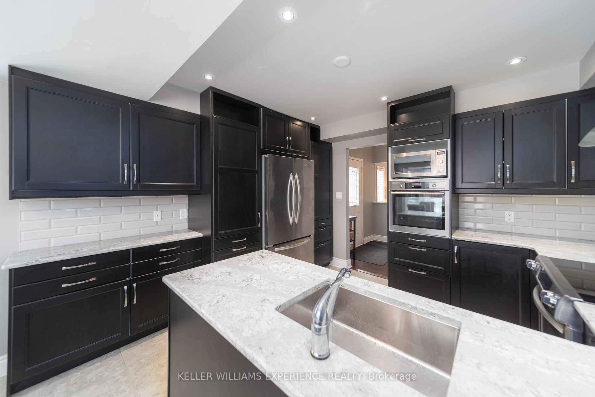 63 Shoreline Drive, Bracebridge — photo 4 of 5