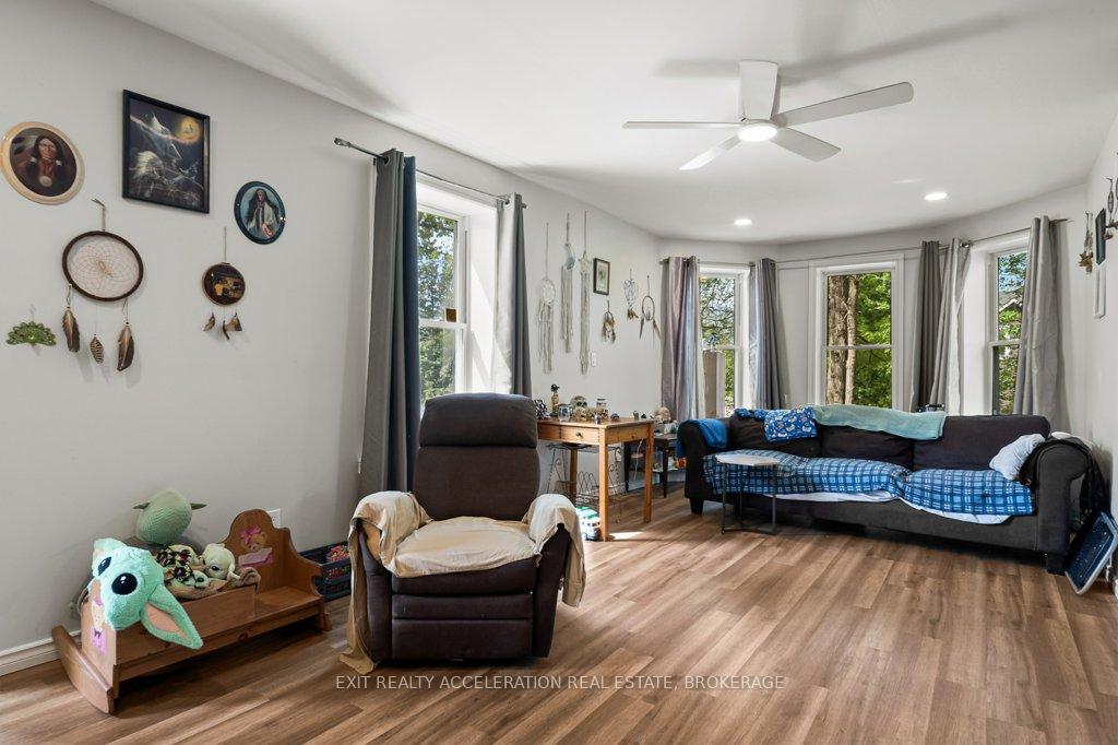 349 Stanley Street, Deseronto — photo 4 of 5