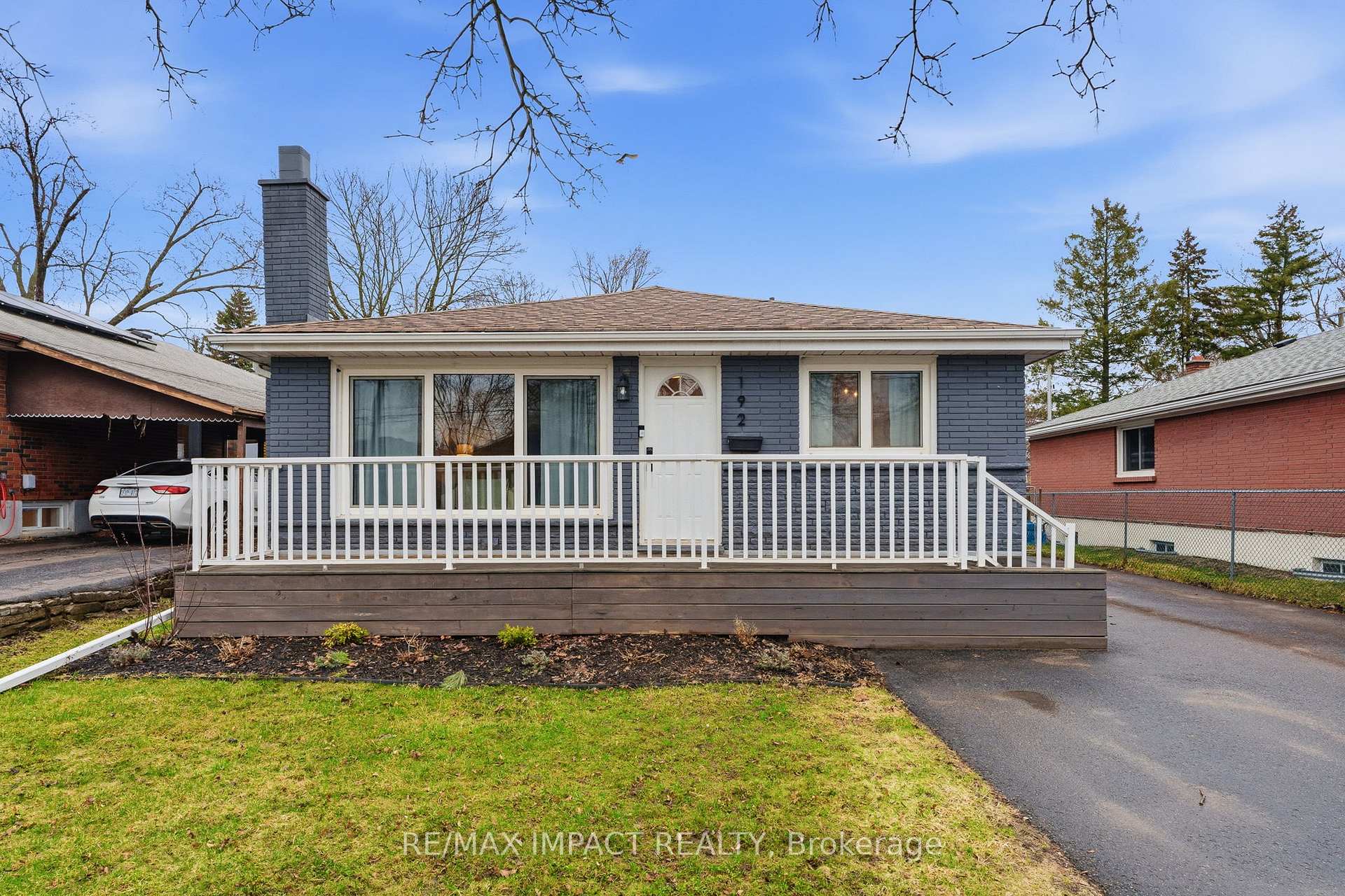 192 McClennan Street, Peterborough — photo 2 of 5