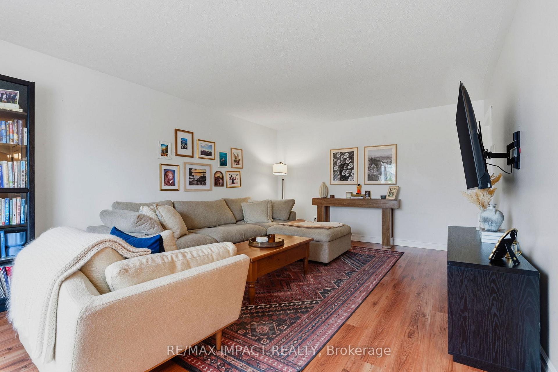 192 McClennan Street, Peterborough — photo 5 of 5