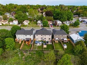 195 CHARLES Street E, Ingersoll — photo 2 of 5