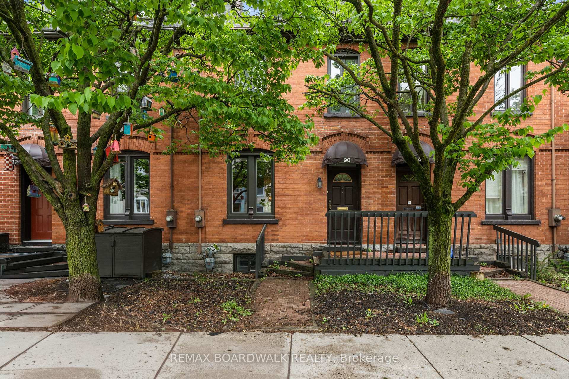 90 STEWART Street, Lower Town - Sandy Hill — photo 2 of 5