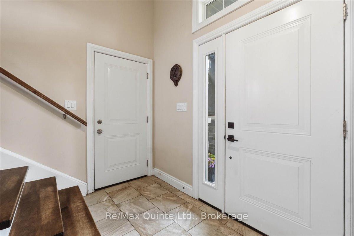 528 Willet Road, Belleville — photo 5 of 5
