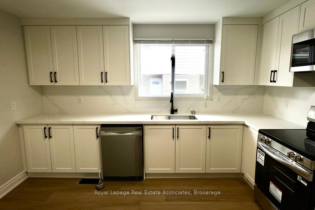 246 Marlborough Street Unit 2, Brantford — photo 2 of 5