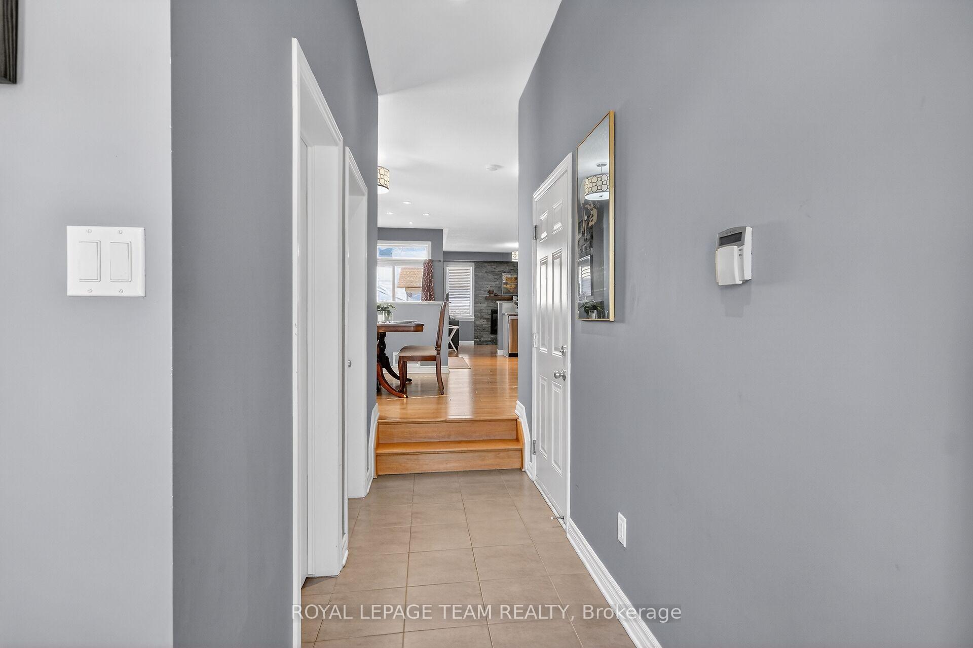 1591 Carronbridge Circle, Kanata — photo 5 of 5