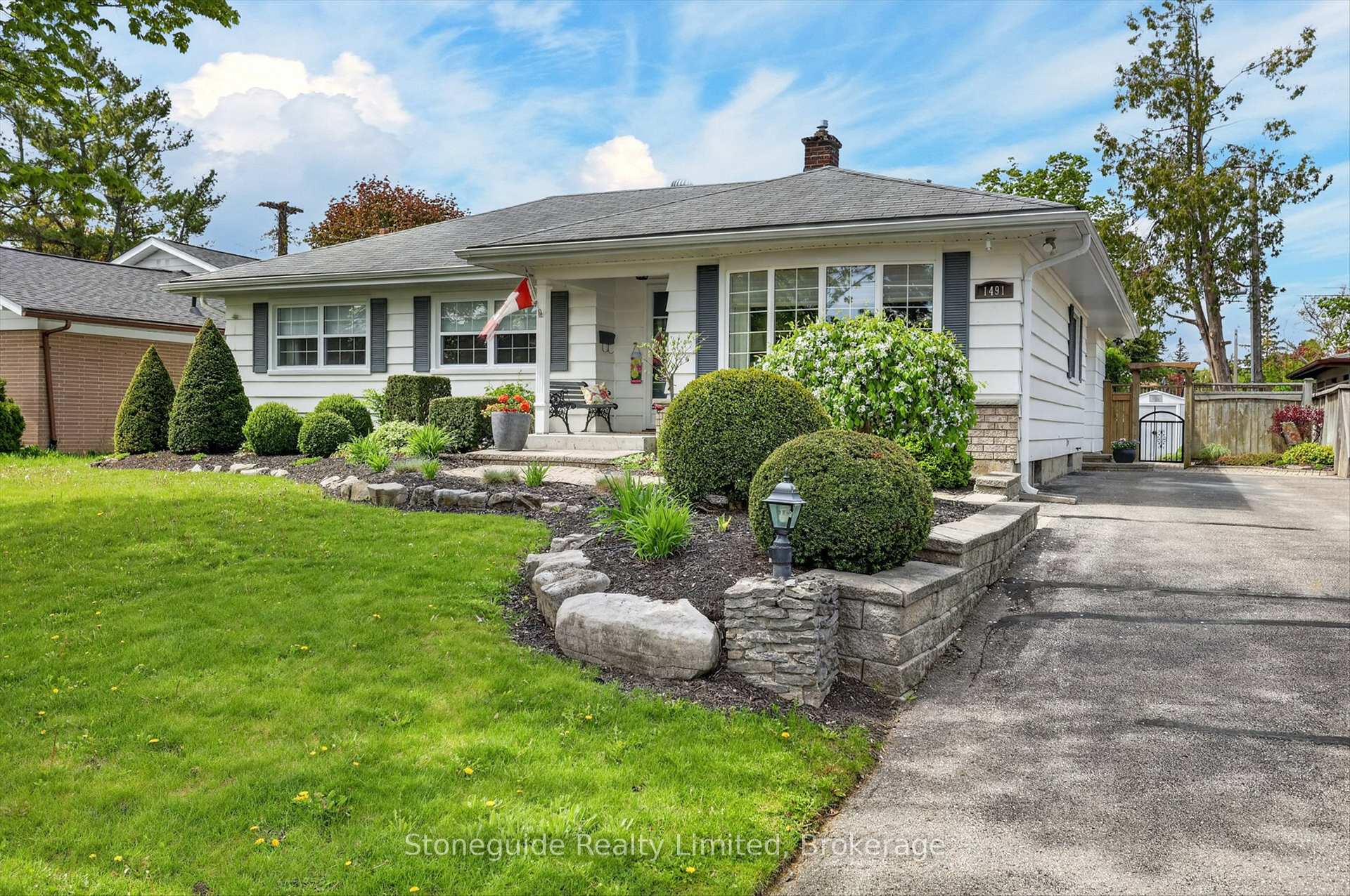 1491 Windermere Avenue, Peterborough — photo 4 of 5