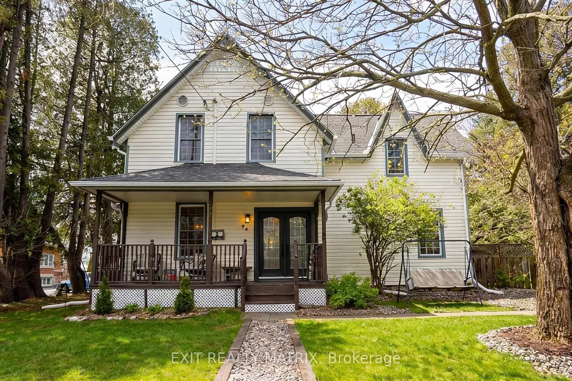 44 Mill Street, Russell — photo 2 of 5