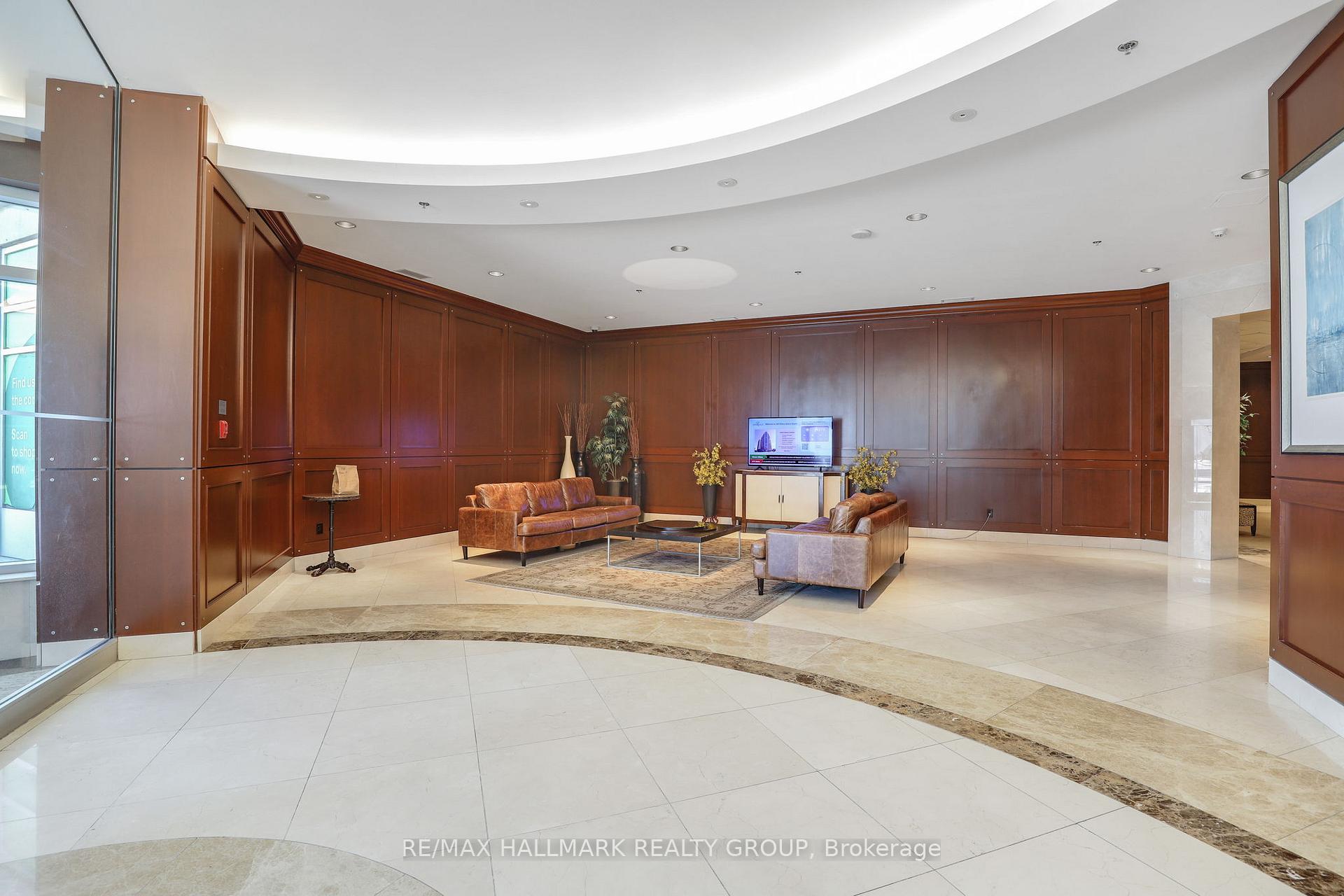 200 Rideau Street 504, Lower Town - Sandy Hill — photo 3 of 5