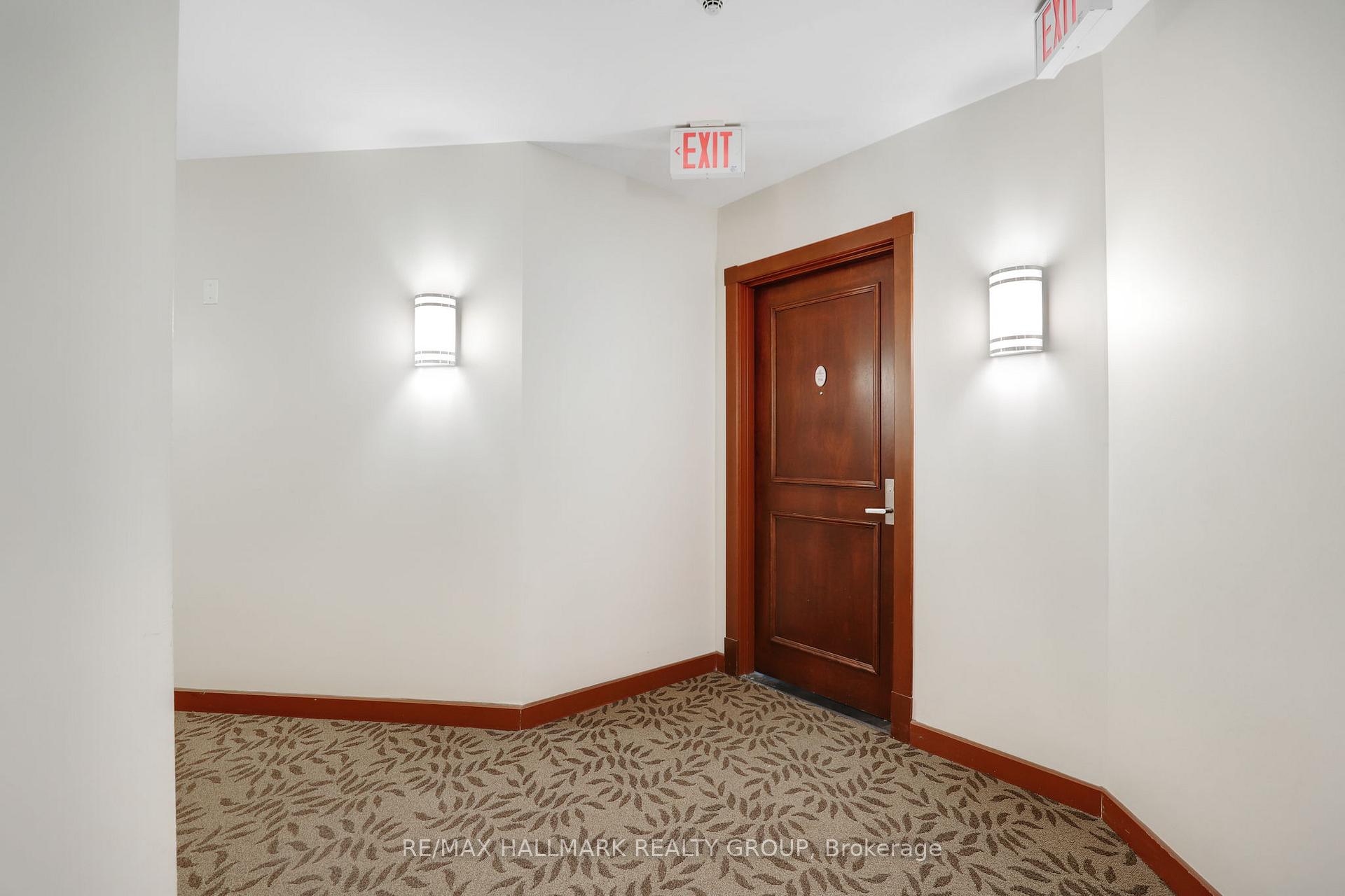 200 Rideau Street 504, Lower Town - Sandy Hill — photo 4 of 5
