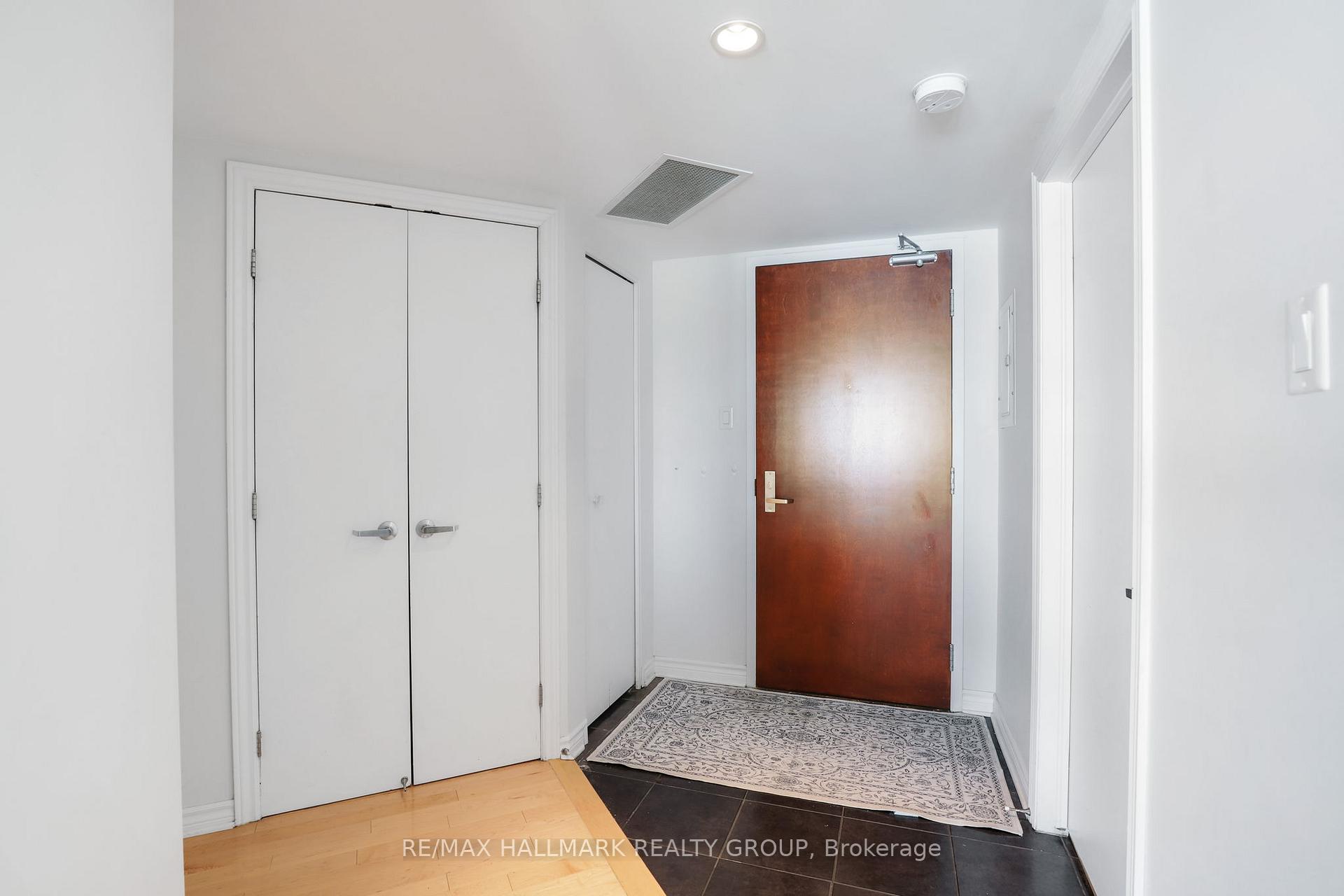 200 Rideau Street 504, Lower Town - Sandy Hill — photo 5 of 5