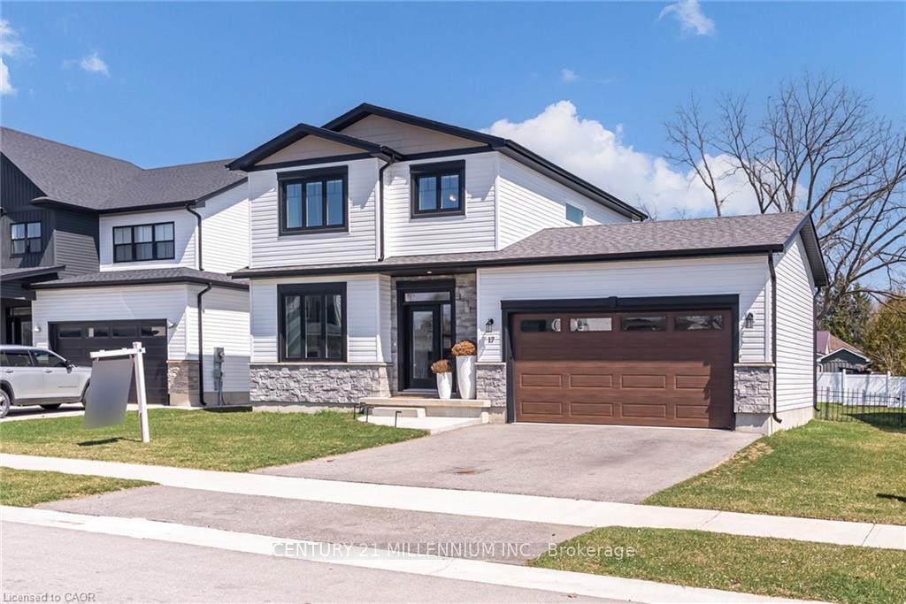 17 Helen Court, Central Elgin, ON N0L 1B0 — Central Elgin, Ontario