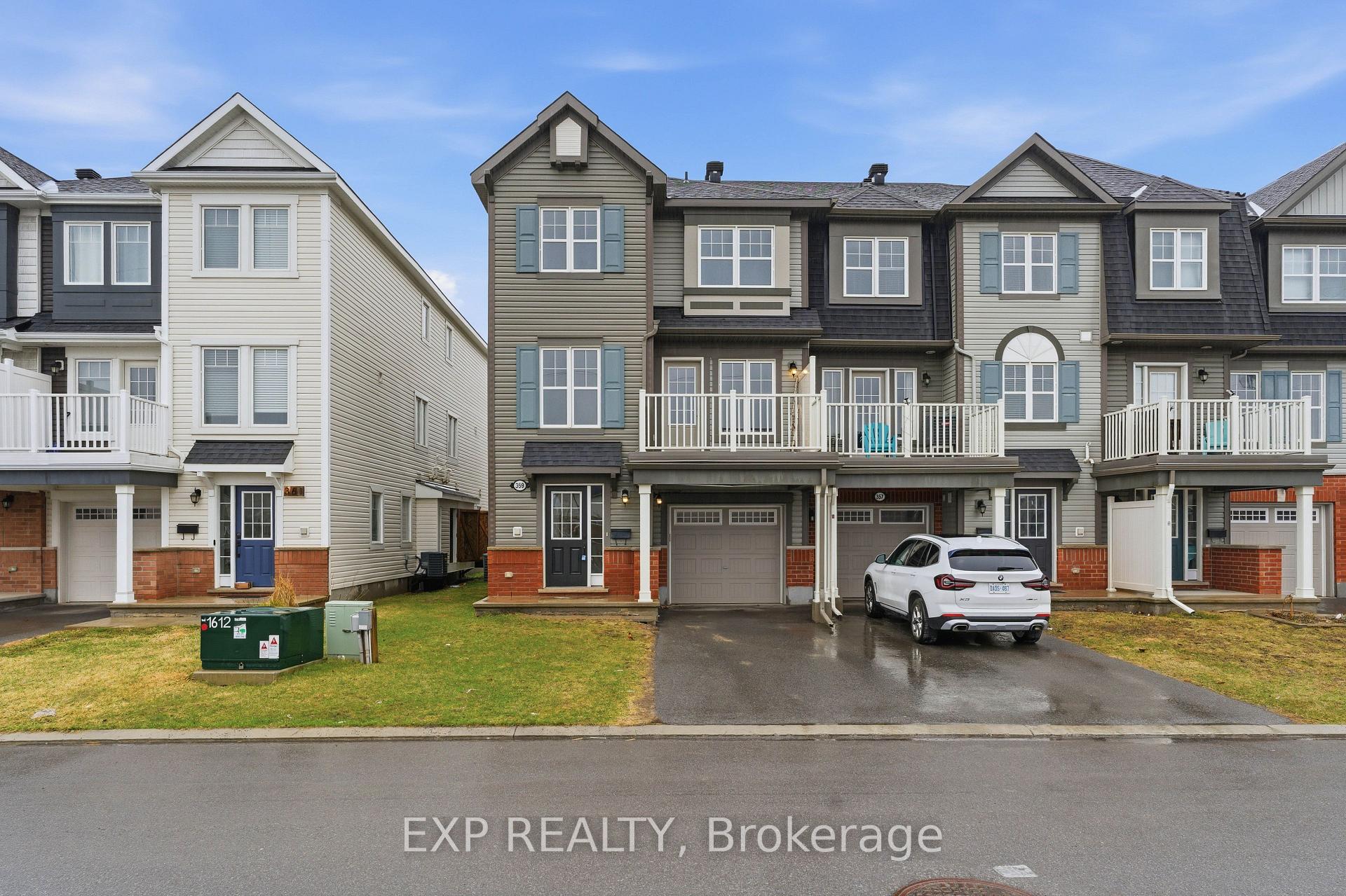 359 Sweetfern Crescent, Orleans - Cumberland and Area, ON K4A 1A5 — Orleans - Cumberland and Area, Ontario