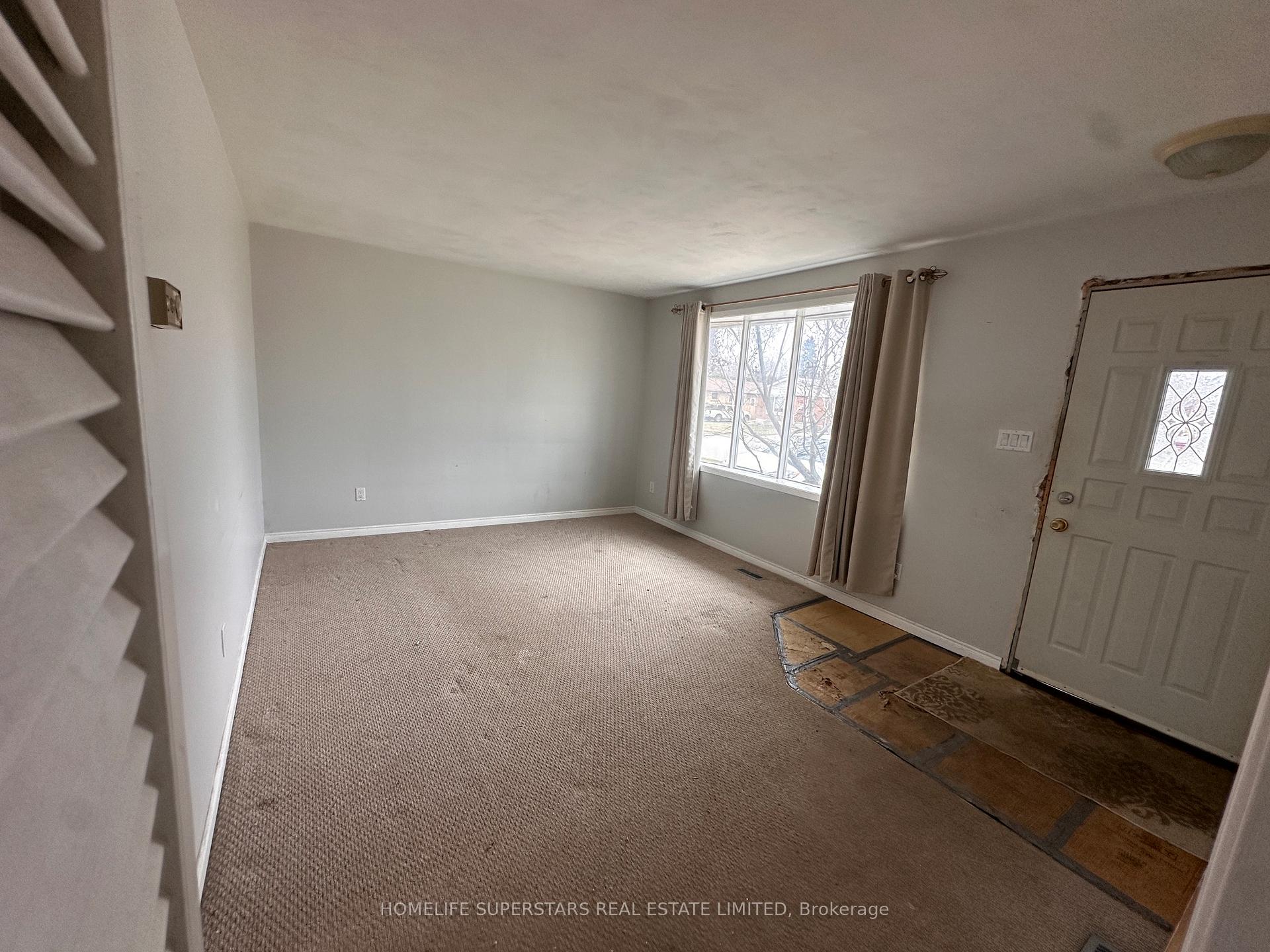 14 Locke Avenue, St. Thomas — photo 3 of 5