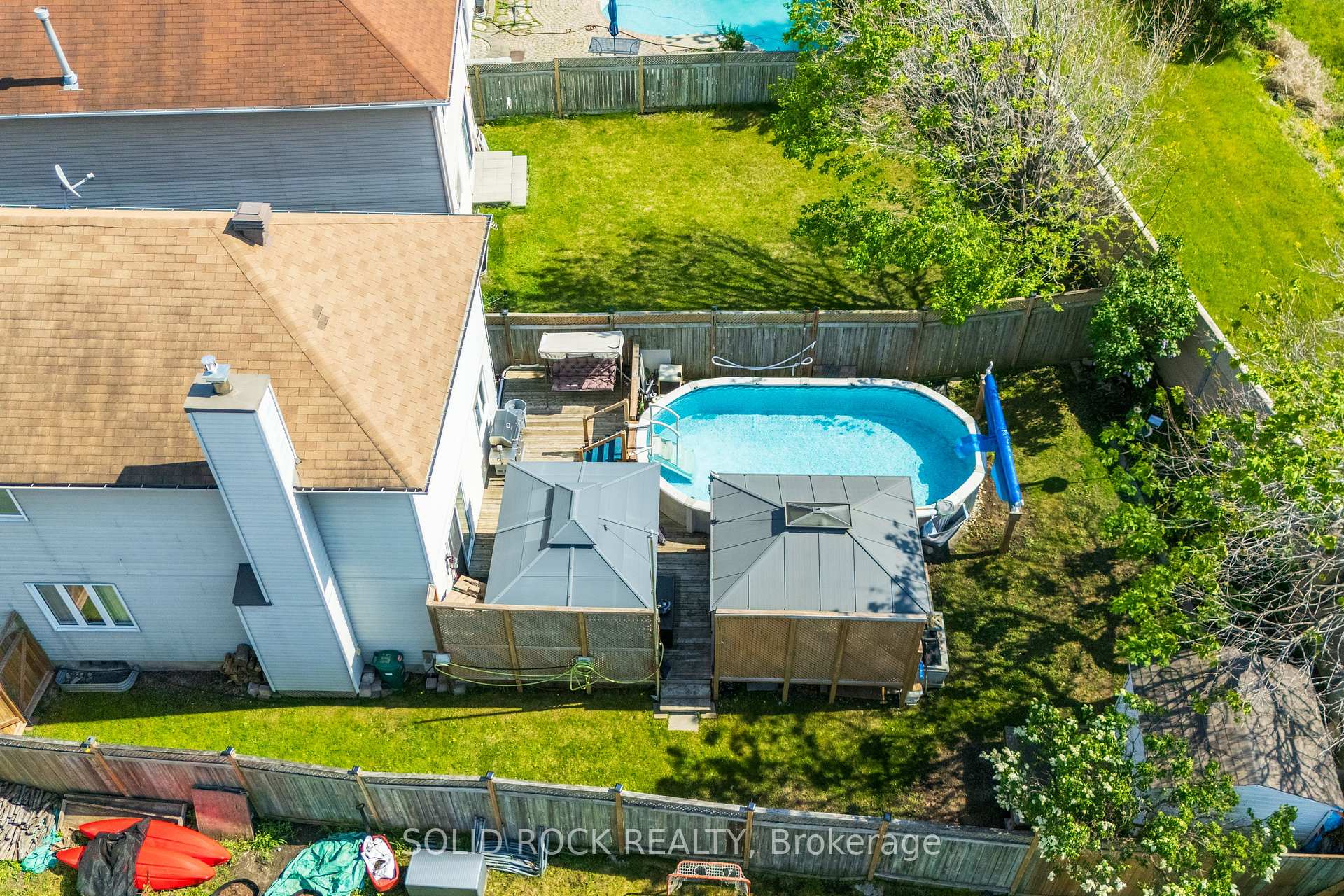 30 Rowe Drive, Kanata — photo 4 of 5