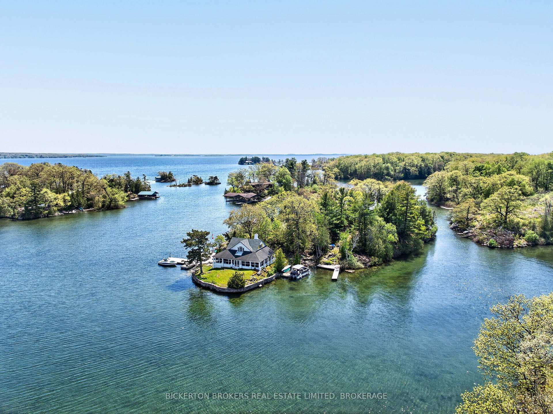 1 Kitsymenie Island, Frontenac Islands, ON K7G 3C9 — Frontenac Islands, Ontario