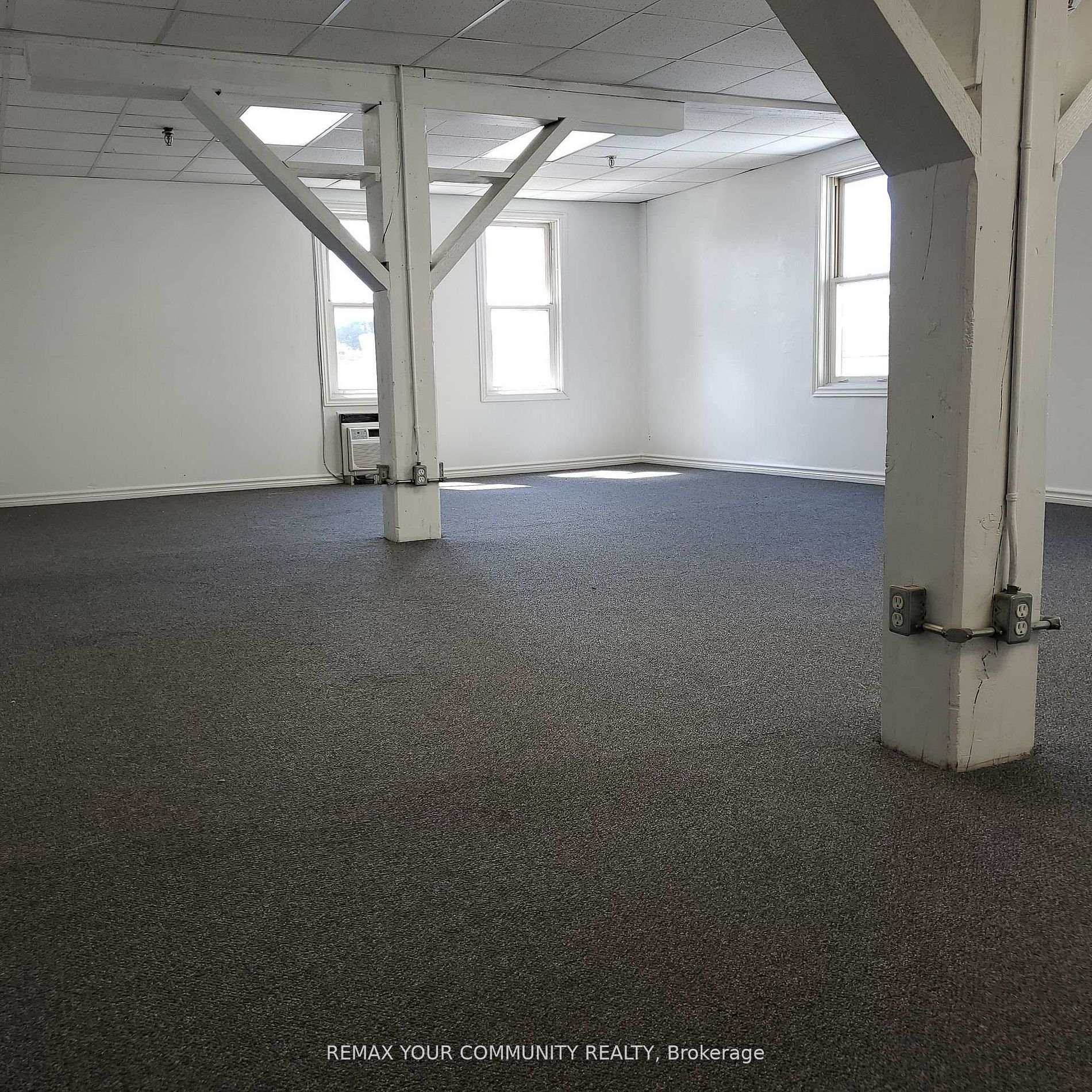 172 Main Street 208, Prince Edward County — photo 3 of 3