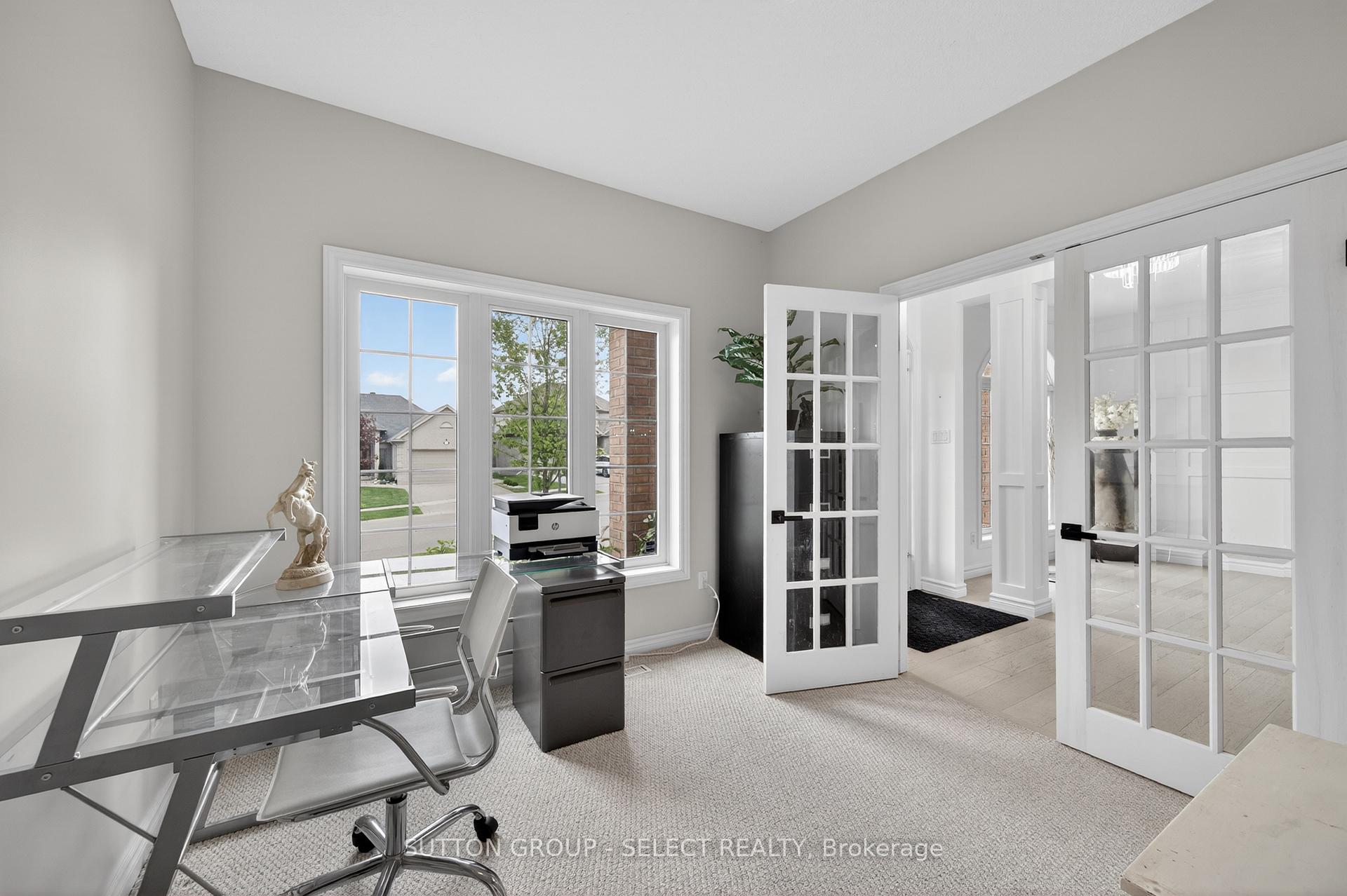 135 Plane Tree Drive, London North — photo 4 of 5