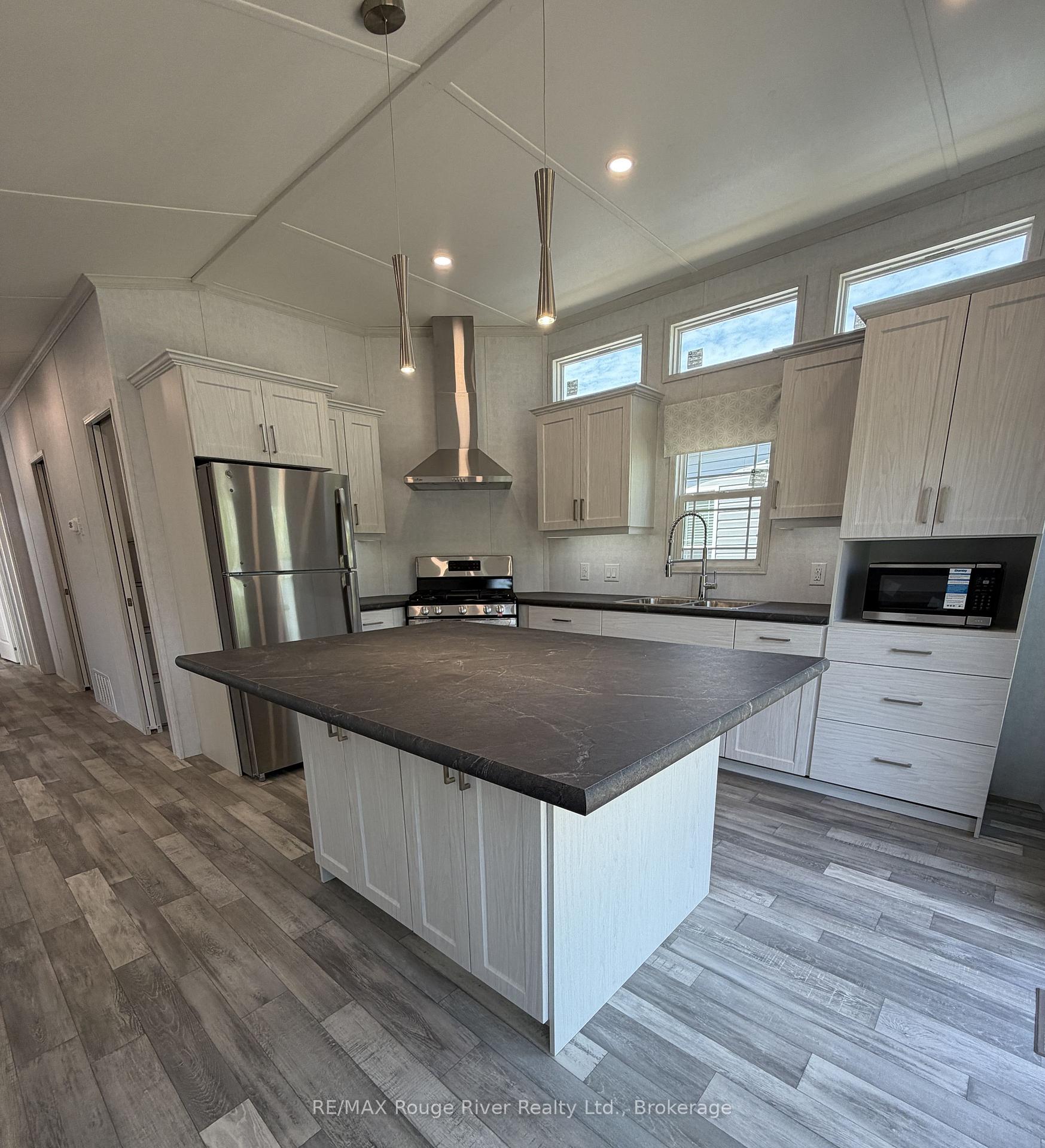 160 Terrace Road, Marmora and Lake — photo 4 of 5