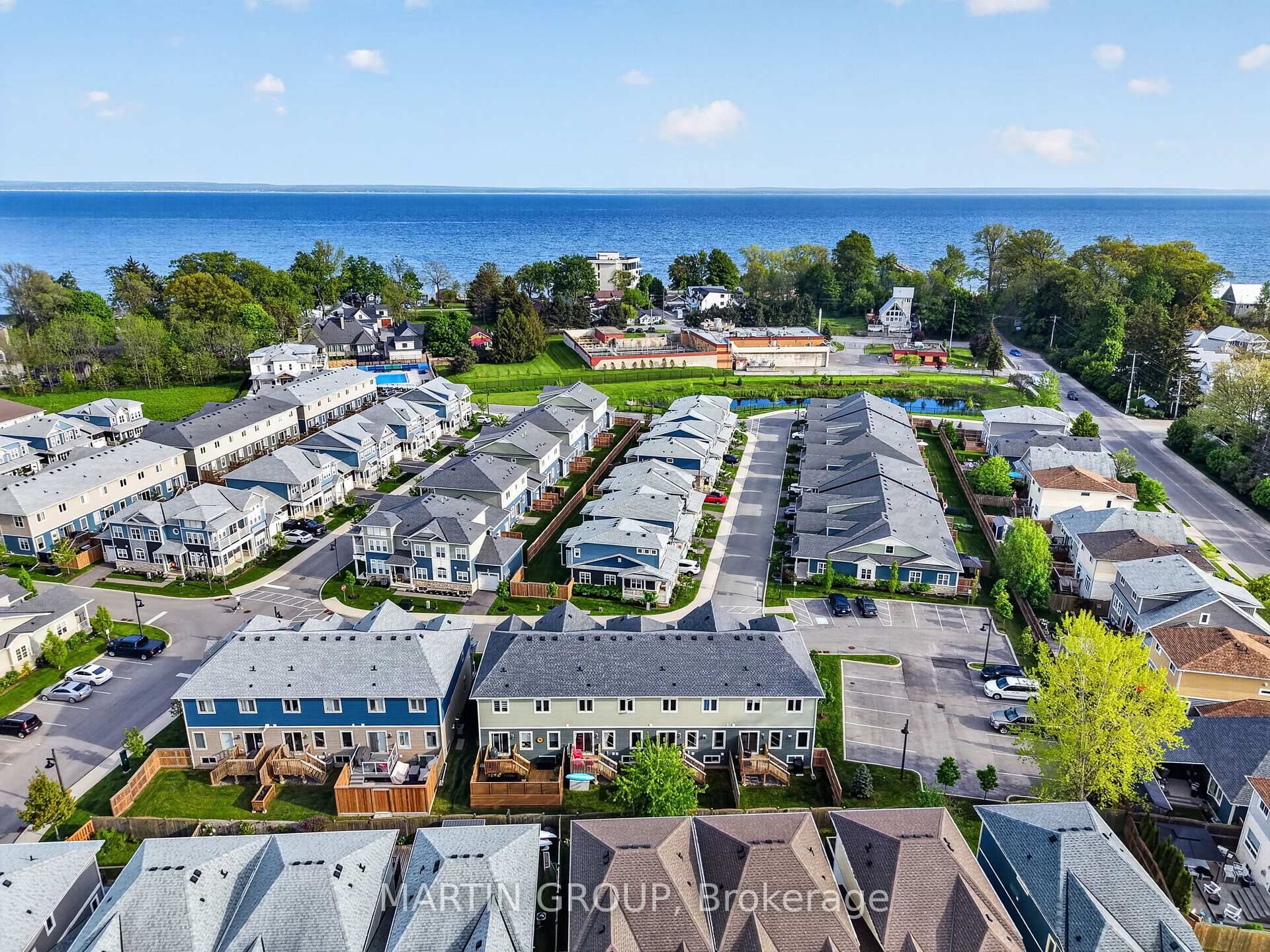 35 Comet Lane, Fort Erie — photo 4 of 5