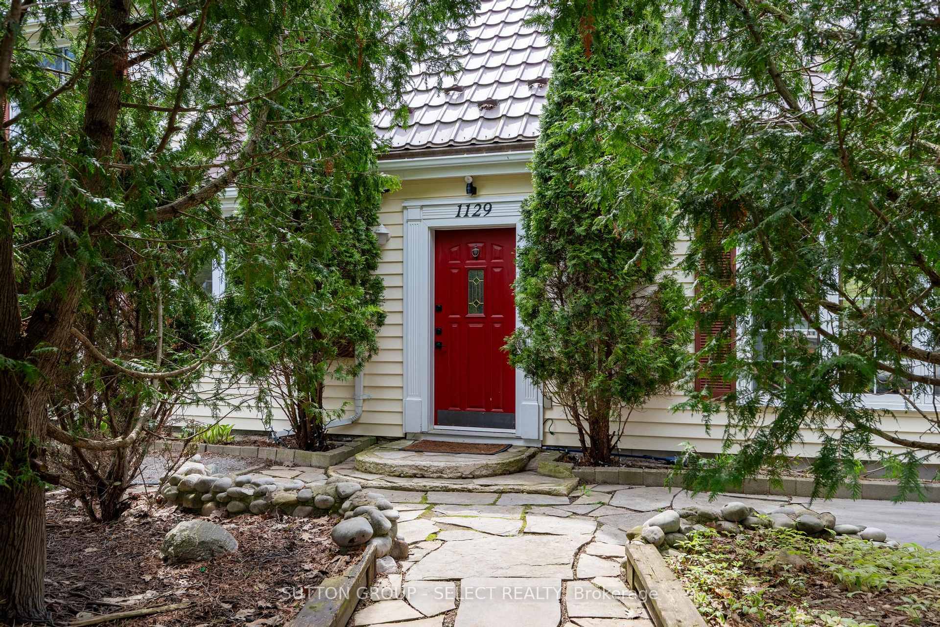 1129 Sunningdale Road E, London North, ON N5X 4B1 — London North, Ontario