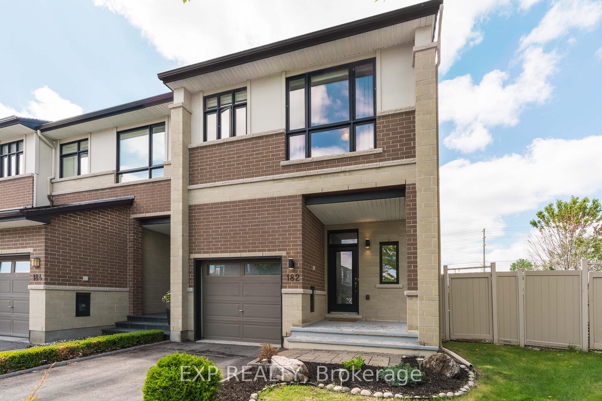 182 Mattingly Way, Blossom Park - Airport and Area — photo 2 of 5