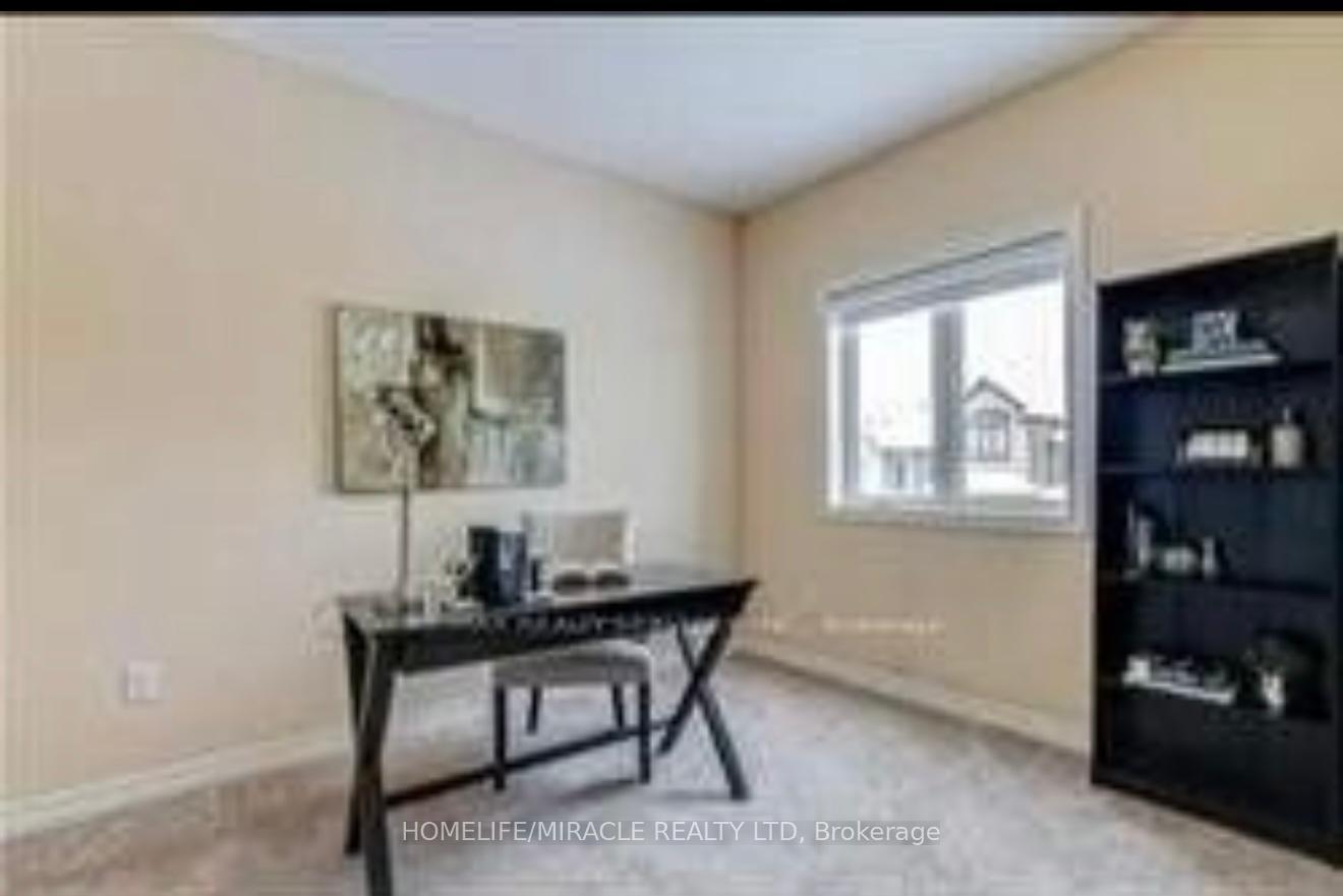 486 Skyline Avenue 36, London North — photo 4 of 5
