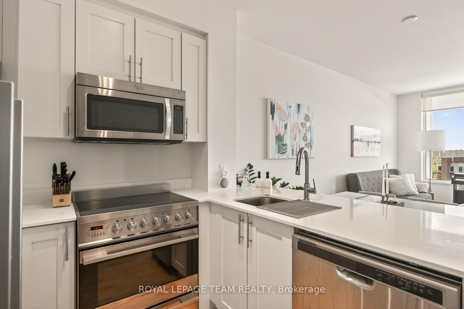 1035 Bank Street 1504, Glebe - Ottawa East and Area — photo 2 of 5