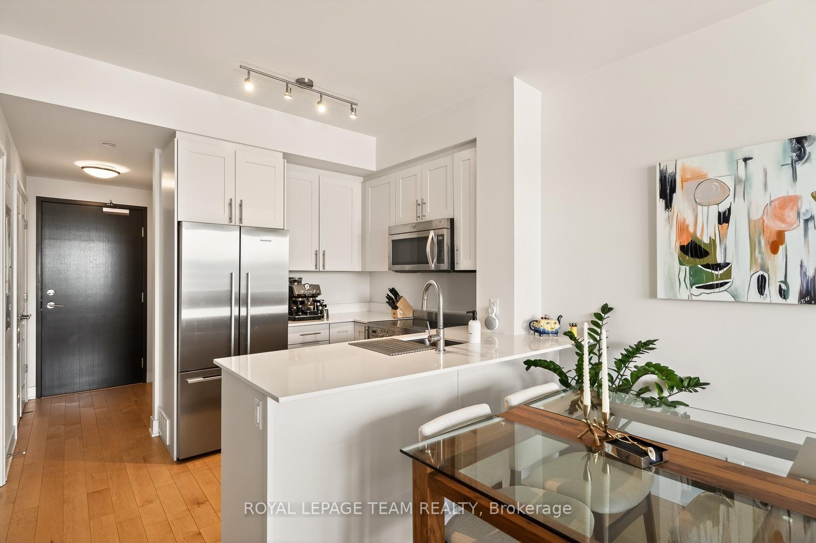 1035 Bank Street 1504, Glebe - Ottawa East and Area — photo 5 of 5