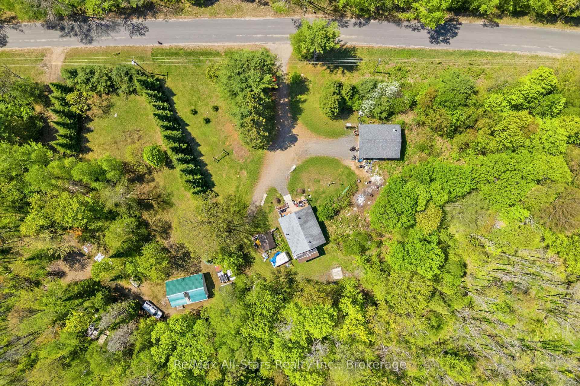 2170 Buckslide Road, Algonquin Highlands — photo 2 of 5