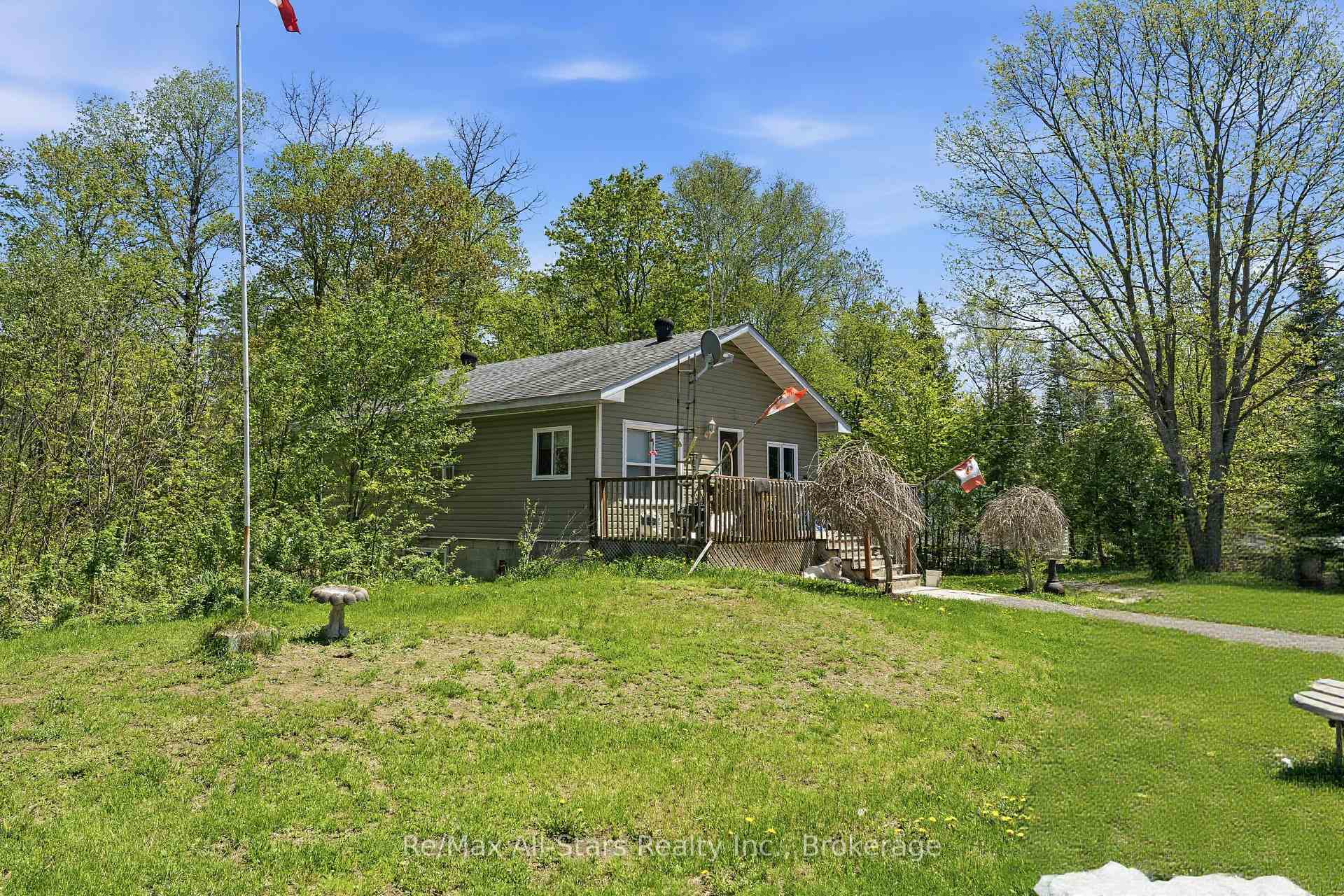 2170 Buckslide Road, Algonquin Highlands — photo 4 of 5