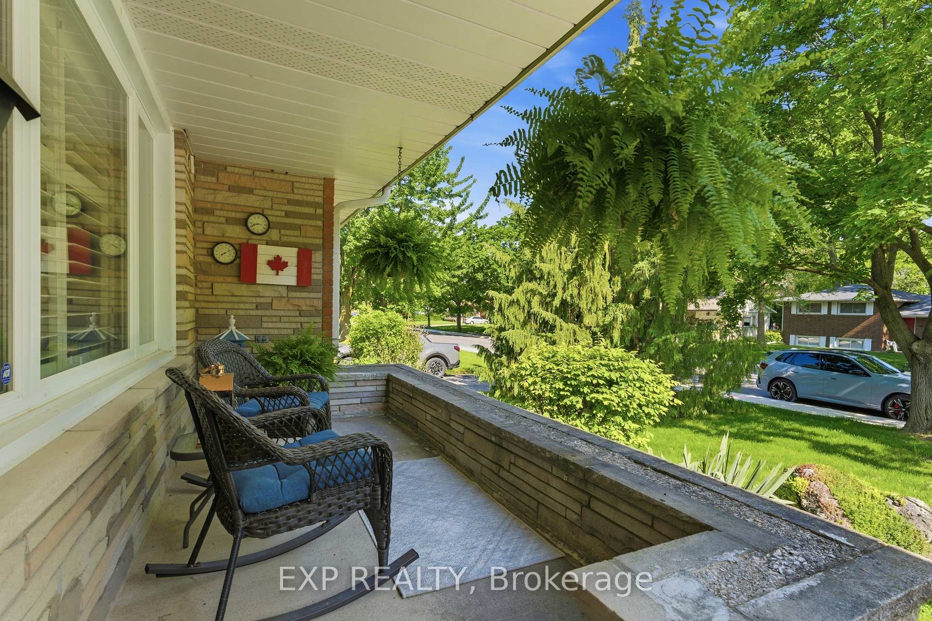 11 Martha Court, Welland — photo 3 of 5