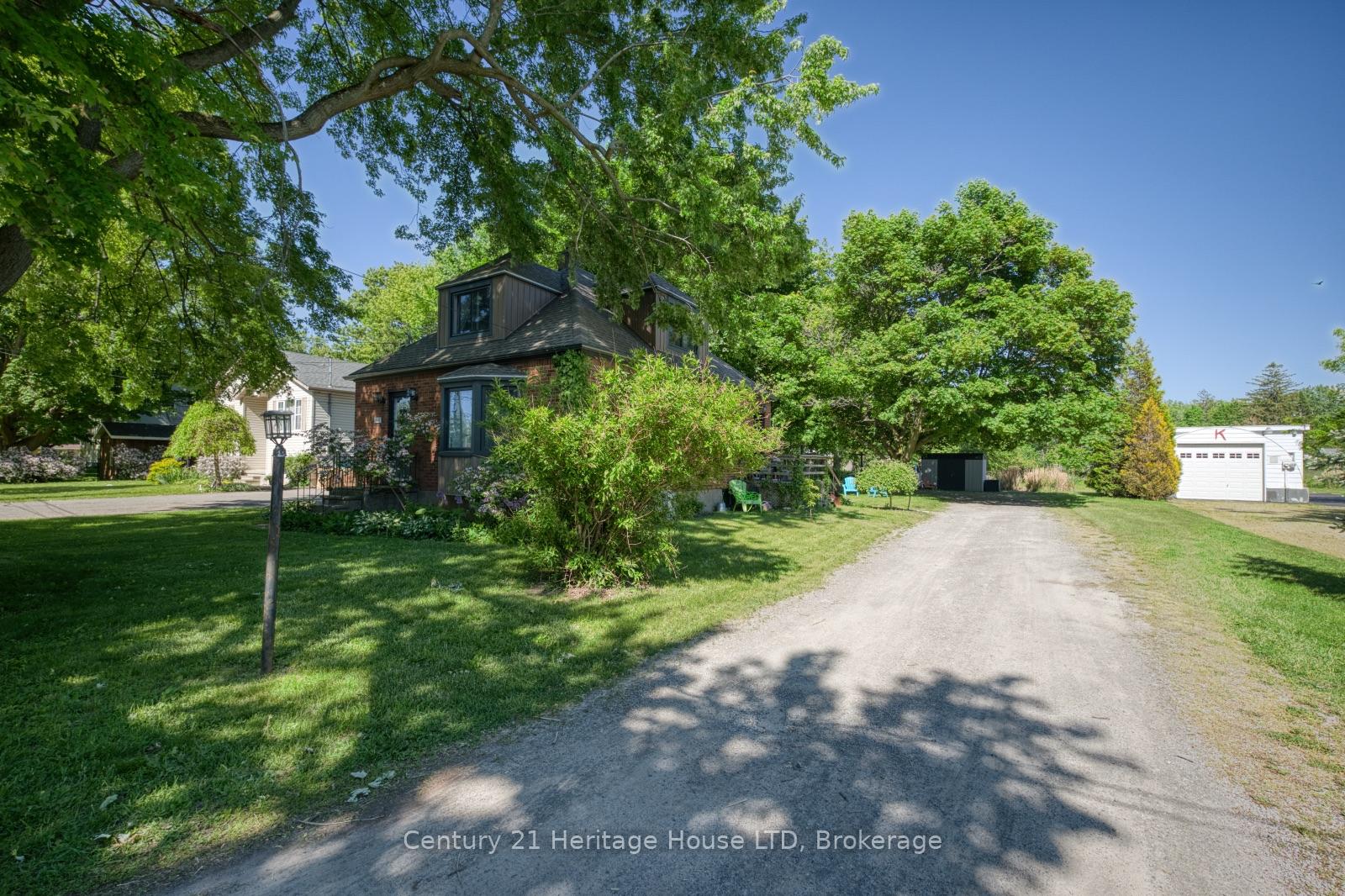 148 Gorham Road, Fort Erie — photo 2 of 5