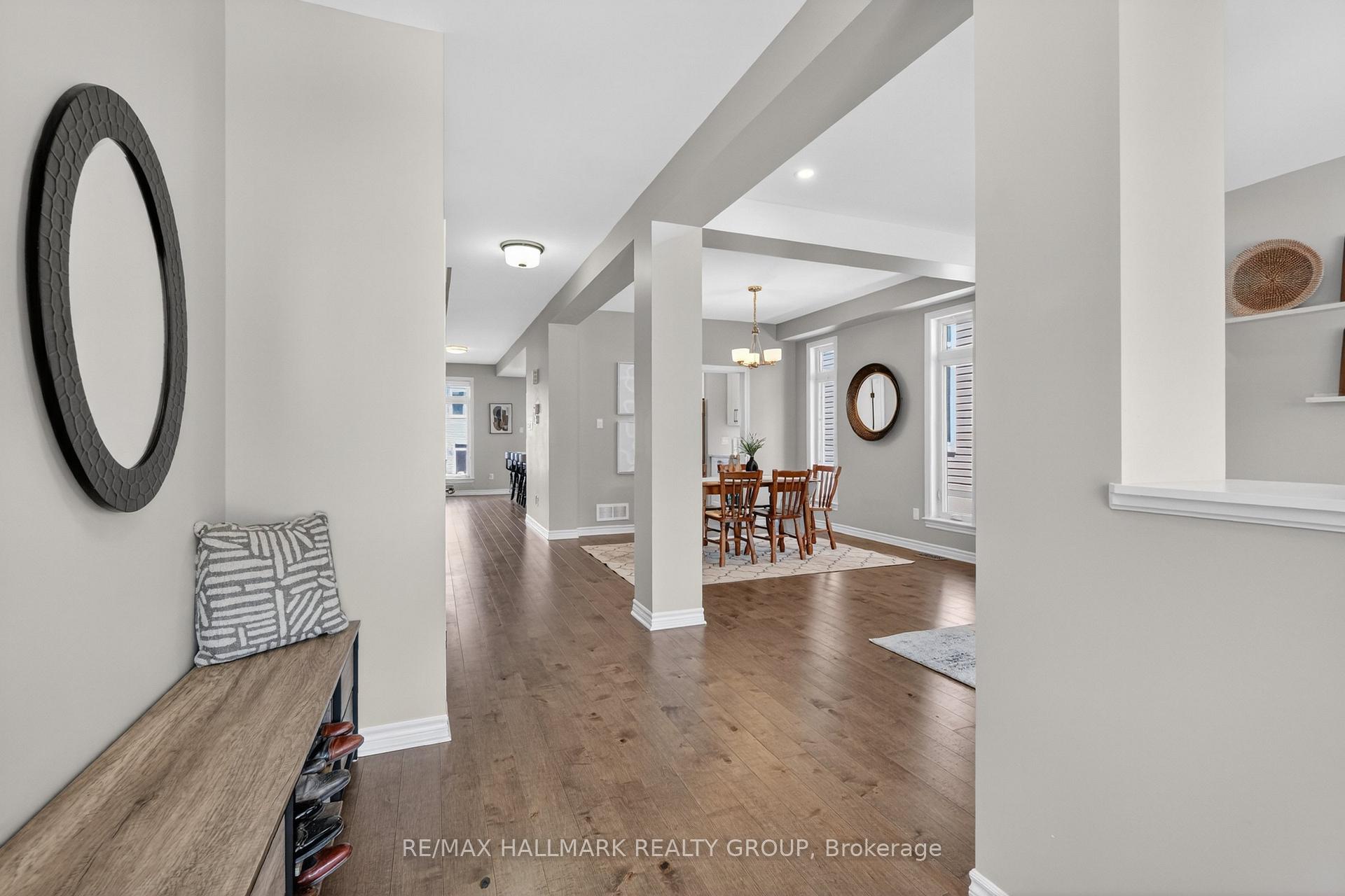 707 Mashkig Avenue, Orleans - Cumberland and Area — photo 4 of 5